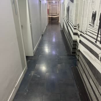 Jolly Tur Elegant İtalya Turunda Rehber Ve Otel Hizmetleri Beklentileri Karşılamadı