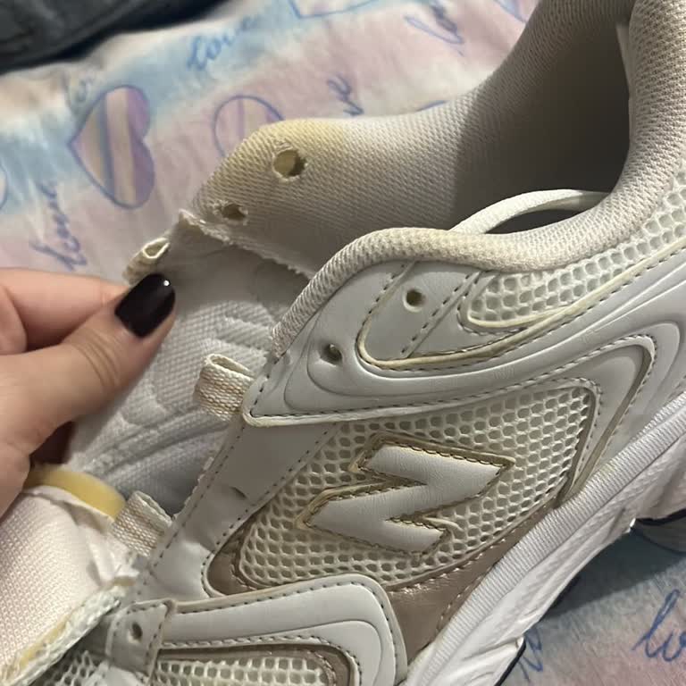 I Cleaned My New Balance 408 Properly—Now It’s Stained Yellow