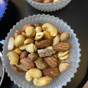 Çerez Paketinden Taş Çıktı, Misafirlerim Tehlike Atlattı