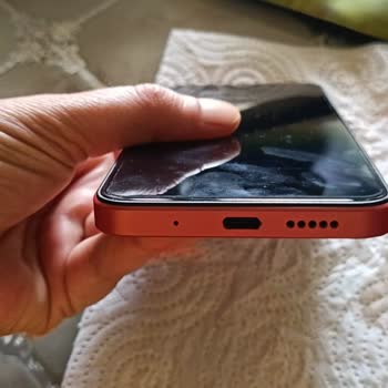 Garanti Kapsamındaki Reeder Telefonumda Sürekli Sorunlar Ve Mağaza-Servis İlgisizliği