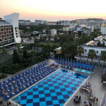 Havuz Suyu Nedeniyle Denize Yakın Oda Talebim Karşılanmadı