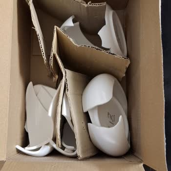 Kırık Gelen Kahvaltılık Setleri Ve Sorunsuz Çözüm Sağlanmaması