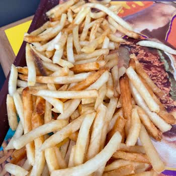 Popeyes Güneşli Şubesi'nde Patateslerin Kötü Yağda Kızartılması