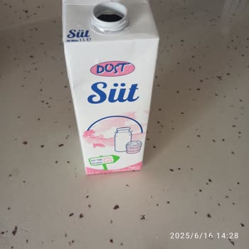 BİM'den Aldığım Sütler Bozuk Çıktı, Sağlığımız Tehlikeye Girdi