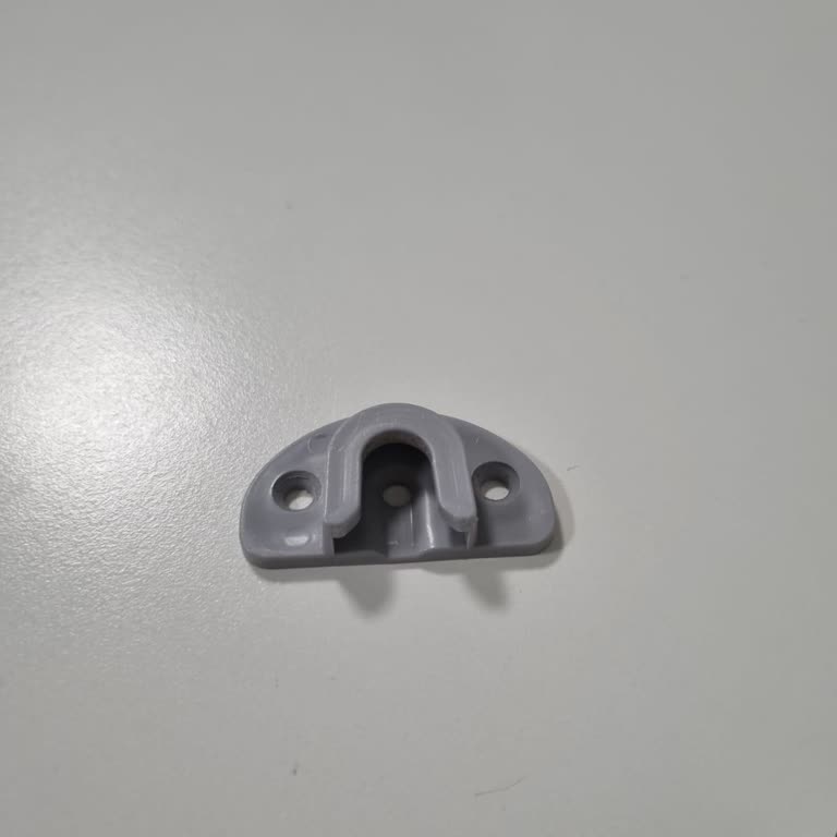 Adore Ayakkabılığın Plastik Aparatları Kırıldı, Yedek Parça Bulunamıyor