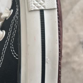 Aldığım Converse Ayakkabılar Kusurlu Ve Destek Yok