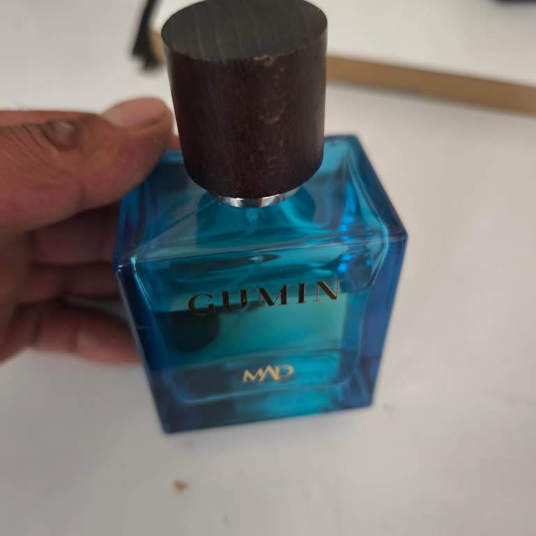 Mağazada Denenen Parfüm İle Satın Alınan Ürün Farklı Ve Değişim Yapılmadı