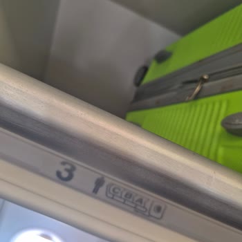 Satın Alınan Ek Diz Mesafesi Uçakta Sunulmadı, Ücret İadesi Yapılmadı