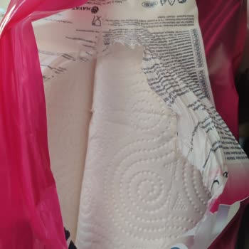 Aldığım Kağıt Havluların Hepsi Hatalı Ve Kullanılamaz Durumda