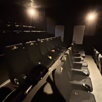 Sinema Salonunda Temizlik Ve Teknik Sorunlar Yaşadım