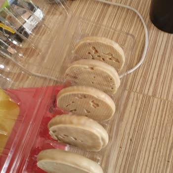 Aldığım Atıştırmalık Bayat Ve Tadı Kötüydü