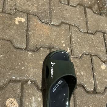 Twigy Kumda Kullanıma Uygun Diye Satılan Terlik 2 Haftada Açıldı, Sorumluluk Kabul Edilmiyor!