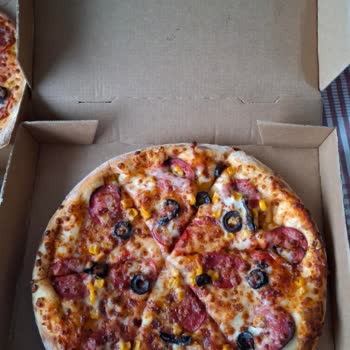 Orta Boy Pizzaların Boyutu Beklentimi Karşılamadı