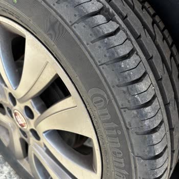Continental Lastiklerde Kısa Sürede Parça Kopması Ve Ücretsiz Değişim Talebine Ret
