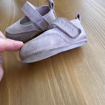 Bebek Ayakkabısında Renk Değişimi Ve İlgisiz Mağaza Yaklaşımı