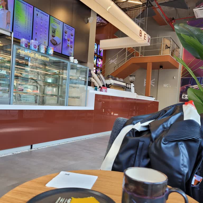 Yeni Personelin Yetersizliği Ve Yanlış Sipariş Deneyimi