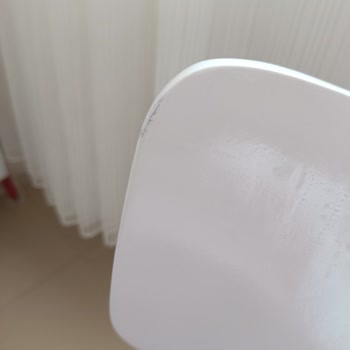 Aldığım Sandalyeler Defolu Çıktı, Mağazadan Çözüm Alamadım