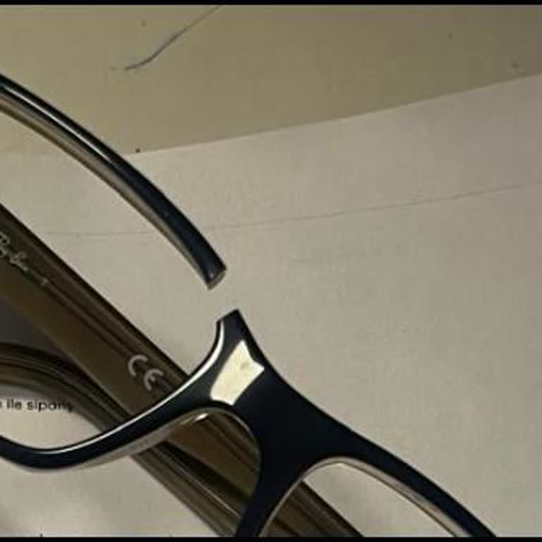 Rayban Gözlük Çerçevesi Garanti Süresinde Kırıldı Değişim Reddedildi