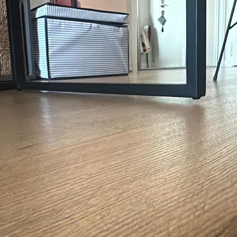 Teslim Edilen Sehpa Sallanıyor, Müşteri Hizmetlerine Ulaşılamıyor