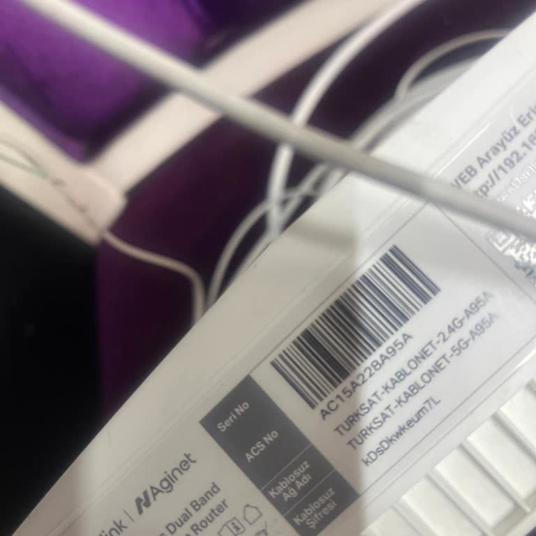 Bir Ay Boyunca Bağlanmayan İnternet Ve Çözüm Sunmayan Müşteri Hizmetleri