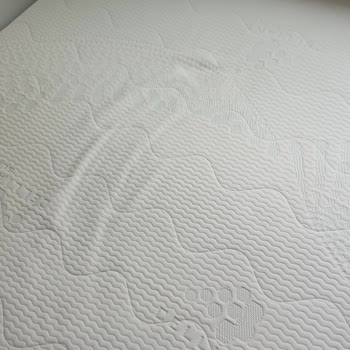 Kısa Sürede Çöken Yataklar Ve Yetersiz Servis Deneyimi