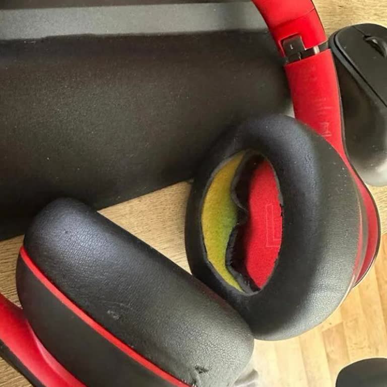 Anker Q10 Kulaklık Pedi Kısa Sürede Parçalandı, Garanti Süreci Mağduriyeti