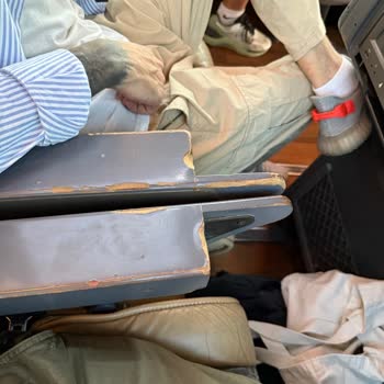 Koltuk Numarası Sorunu, Bozuk Klima Ve Saygısız Muavin Nedeniyle Kötü Seyahat Deneyimi