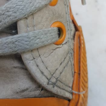 Kısa Sürede Yırtılan Ayakkabı İçin Garanti Ve İade Talebim Reddedildi