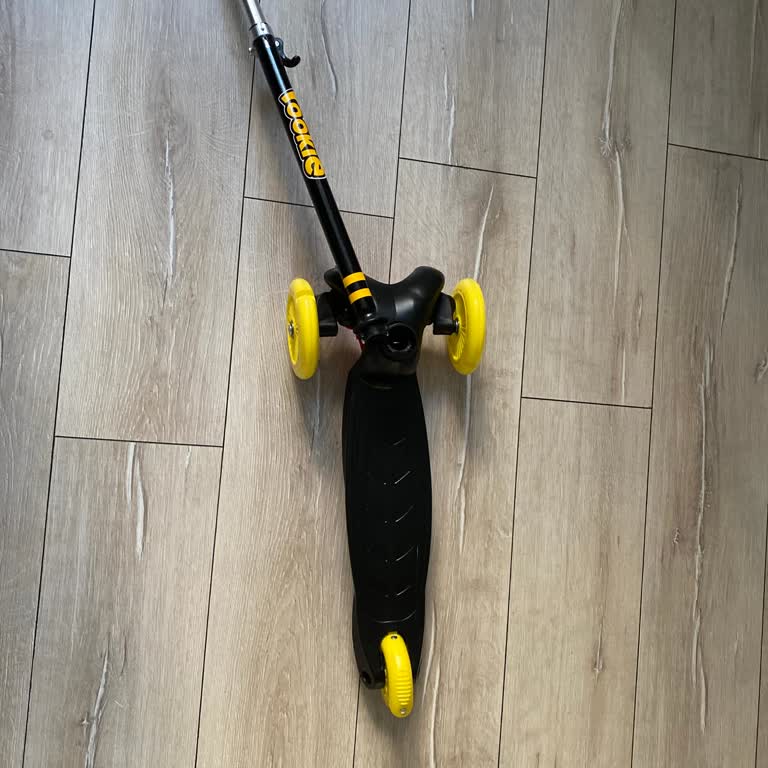 3 Günde Kırılan Scooter Soketi Mağduriyeti