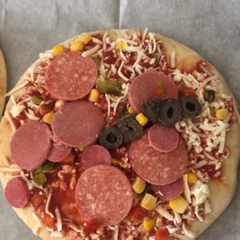 Superfresh Pizza İçinden Çıkan Plastik Parçası İle Yaşadığım Tehlike