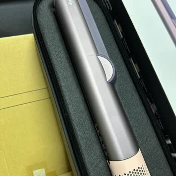 @Gumrukoftbrands Sürekli Para İstiyor ve İade Etmiyor