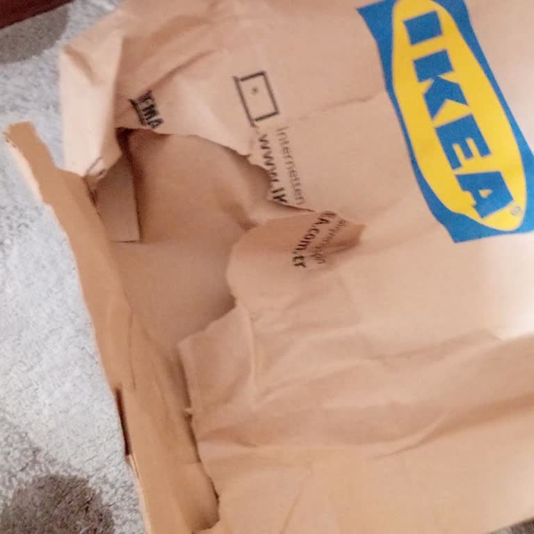 Karton Poşet Yırtıldı, Cam Eşyam Kırıldı Mağdur Oldum