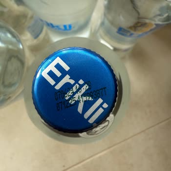 Erikli Su Cam Şişelerde Kötü Koku Ve Tat Sorunu Tekrarlandı