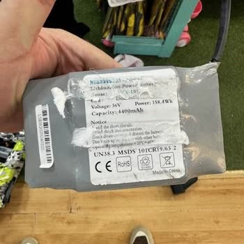 I Couldn't Bring My Child’s Scooter on Pegasus Flight Despite Removing Battery