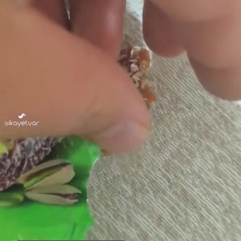 Malatya Pazarı Murat Palancı Ürünün İçinden Taş Gibi Cisim Çıktı