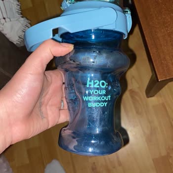 Makinede Yıkanınca Bozulan Suluk İçin Uyarı Eksikliği