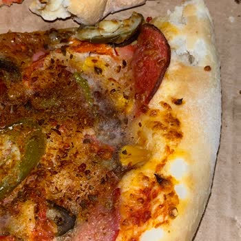 Domino’s'tan Aldığım Bayat Pizza Sağlık Sorunlarına Yol Açtı