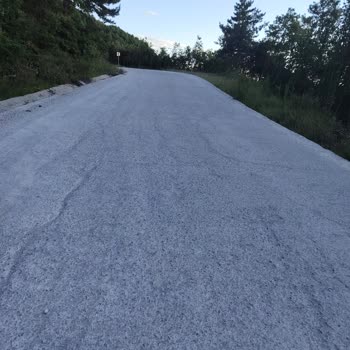 Kocaeli Gölcük İznik Yolu'nda Asfalt Eksikliği Ve Bozuk Yol Sorunu