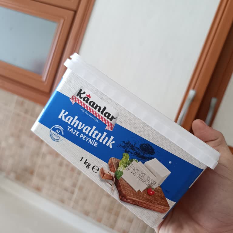 Beklentileri Karşılamayan Ve Kalitesiz Peynir Deneyimi