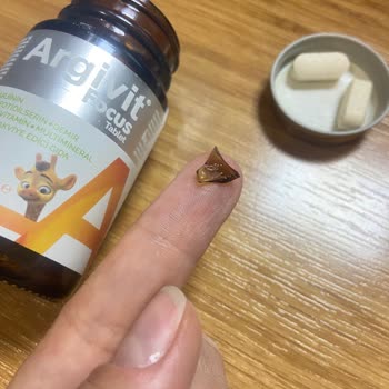 Argivit Focus Tablet Şişesinde Cam Parçası Buldum Güvenim Sarsıldı