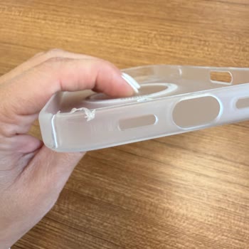 Media Markt'tan Alınan iPhone Kılıfının Hızla Deforme Olması Ve İade Sorunu