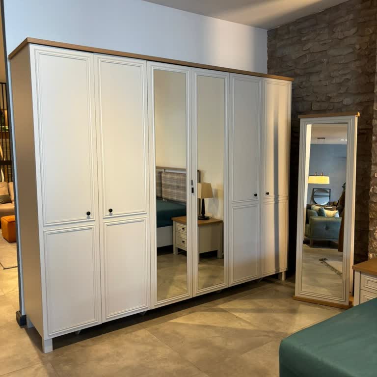 Gardırop Teslimatında Verilen Sürenin Aşılması Ve Hatalı Bilgilendirme Mağduriyeti