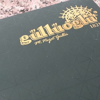 G****oğlu Söğütözü'nden AldığıM*Baklava Bayat Çıktı Ev Sahibine Mahcup Oldum