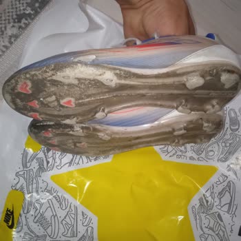 Adidas Kramponun Dişleri Kısa Sürede Deforme Oldu, Çözüm Sunulmadı