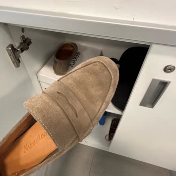 Aldığım Ayakkabı İlk Kullanımda Parçalandı, Müşteri Hizmeti Yok