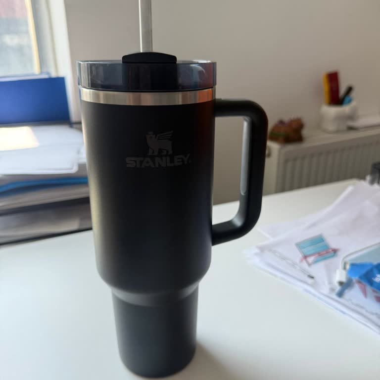 Stanley Termosumun Buz Tutma Özelliği Hızla Azaldı