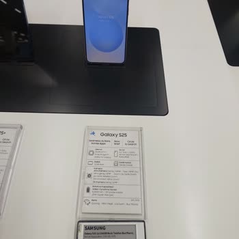 Samsung Telefon Mağazasında Yüksek Fiyat Farkı Mağduriyeti