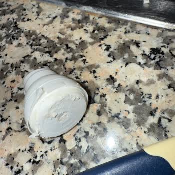 Pahalı Güneş Kreminde Kalite Sorunu Ve Hızlı Bitme Mağduriyeti