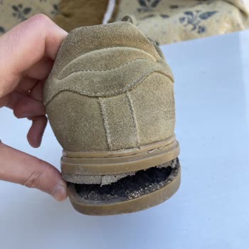 Birkenstock Ayakkabımın Tabanı Durduk Yere Açıldı Mağduriyet Yaşadım