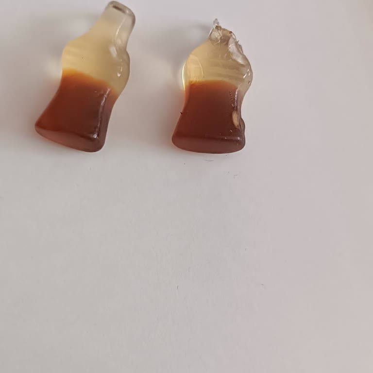 Haribo Jelibonlarda Beyaz Kahve Cisimler Ve Kurt Şüphesi
